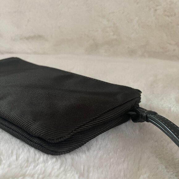 Lululemon Double Up Pouch Dark Olive Wristlet - Picture 7 of 12